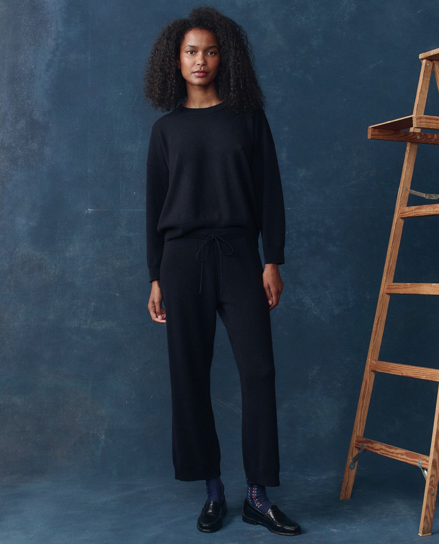 The Cashmere Lantern Pant. -- Navy