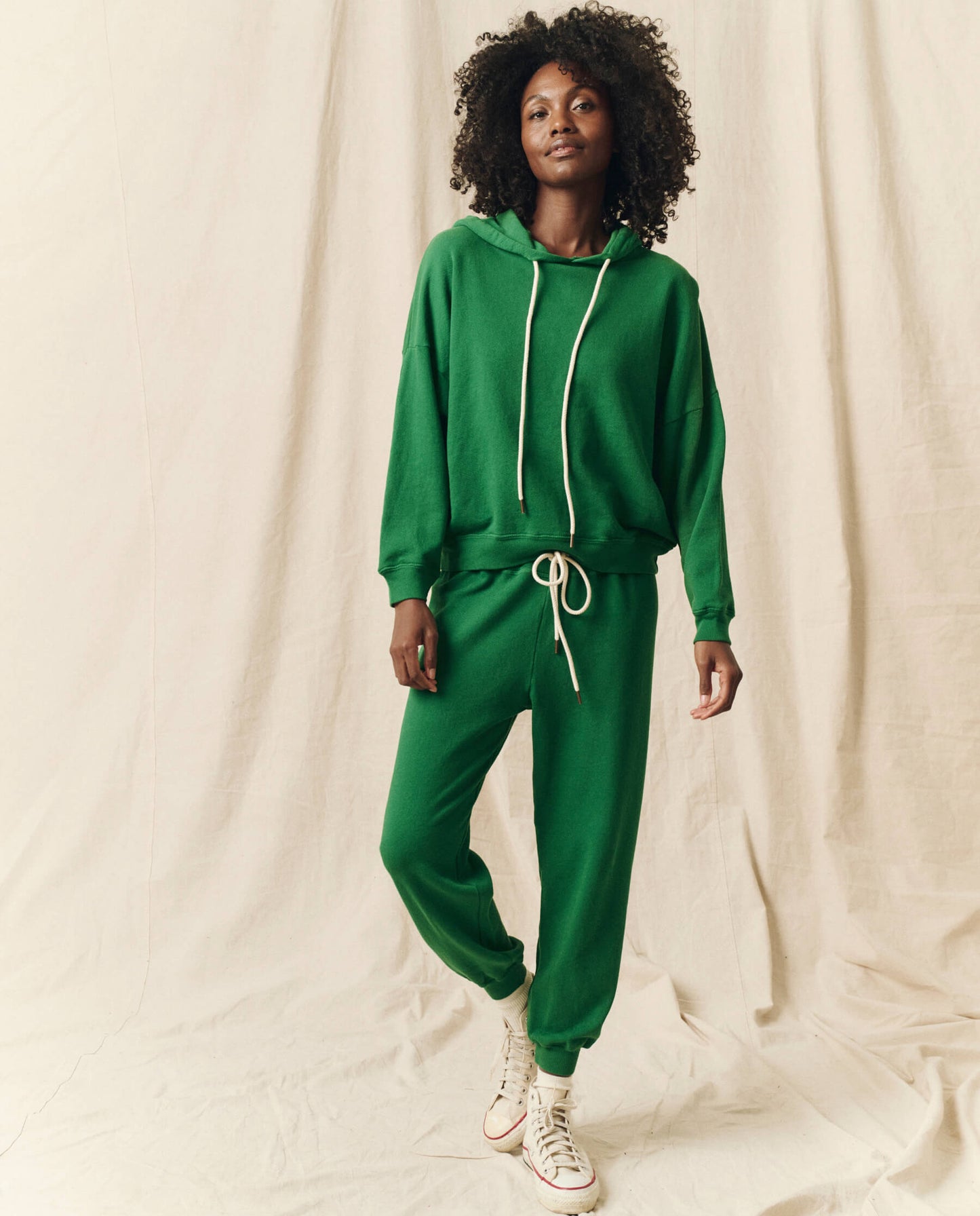 The Teammate Hoodie. Solid -- Holly Leaf